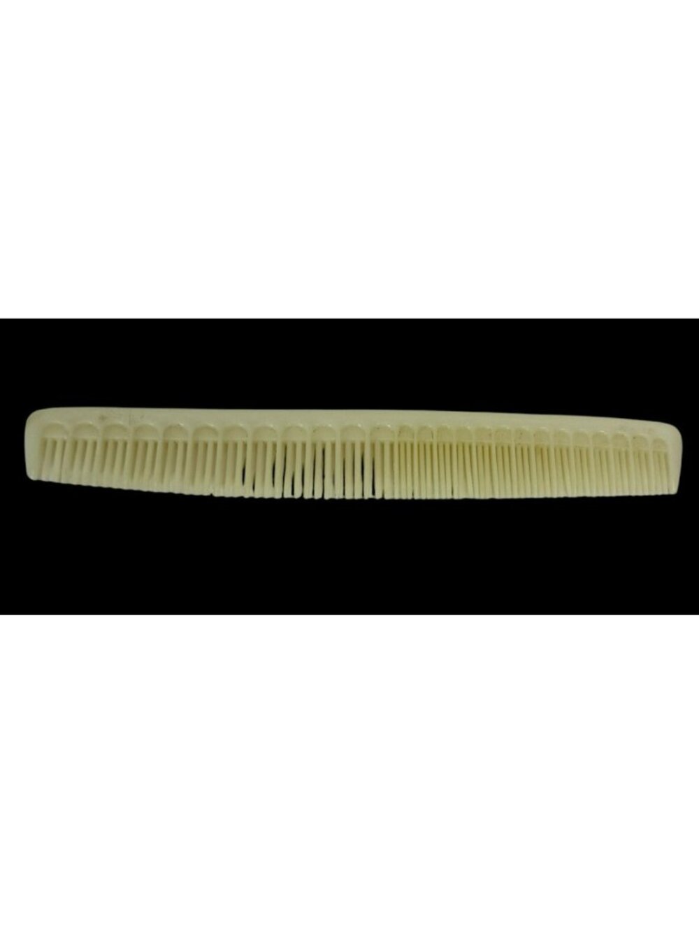 Vintage Tupperware 6.75" Pocket Styling Comb Hair 64-10 Tupper V Beige Cream